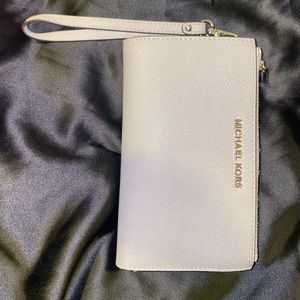 Michael Kors Phone Wristlet Wallet